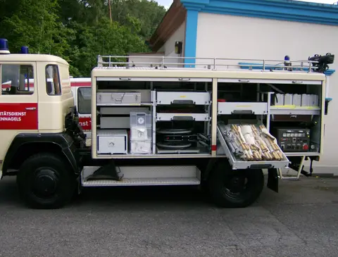 Magirus Deutz 130 1 59 01 Beladung4 ex. GW San1 49B0