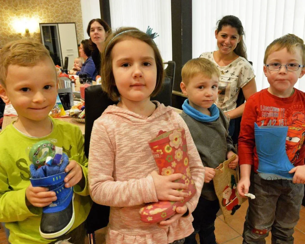 W1079 h864 x539 y432 68621580b618d739